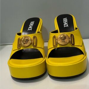 Versace Medusa Biggie Yellow Mules